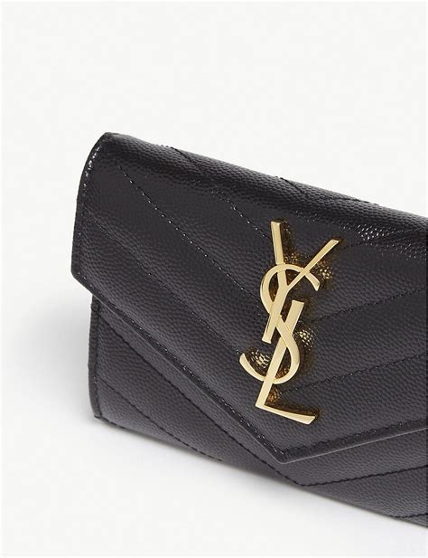 portafoglio donna ysl|Saint Laurent Portafoglio Trapuntato Monogram .